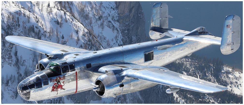Revell 1:48 Scale Gift Set B-25J Mitchell Flying Bulls 25th Anniversary