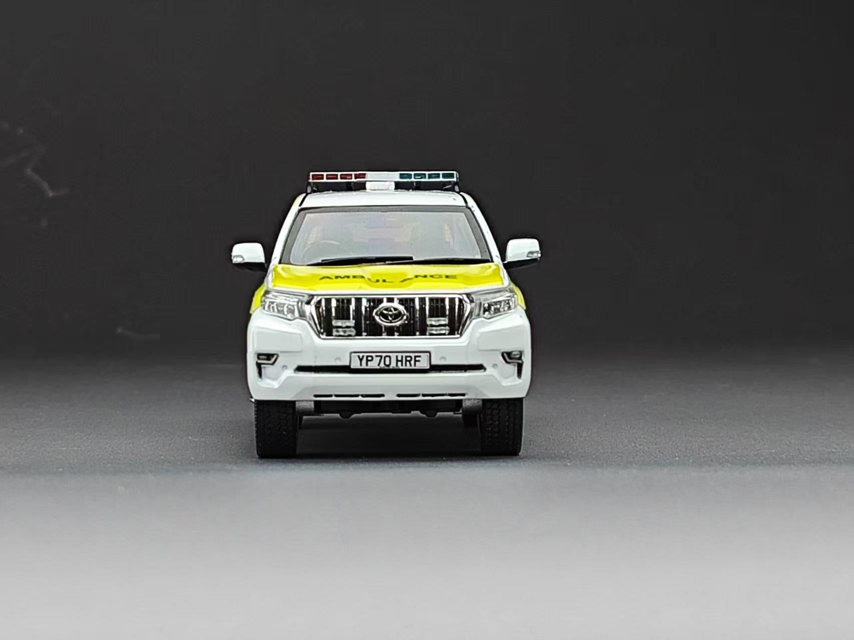 Vitesse 1:43 Scale Toyota Land Cruiser Prado 2018 UK Isle of White Ambulance Service (Ltd Ed. 399pcs)