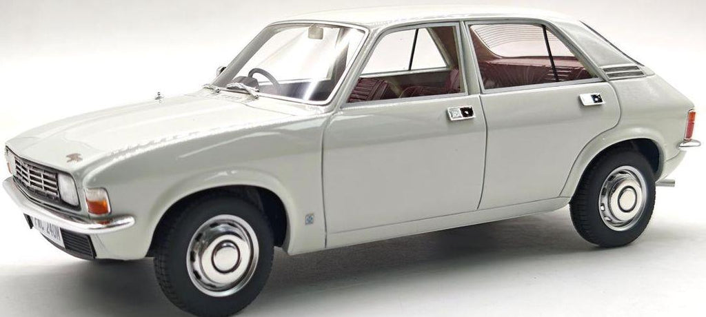 Cult Models 1:18 Scale Austin Allegro Glacier White 1973