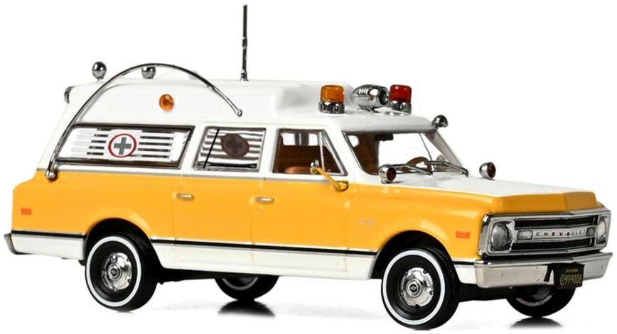 Iconic Replicas 1:50th Scale Chevrolet C-10 Ambulance: Rampart General