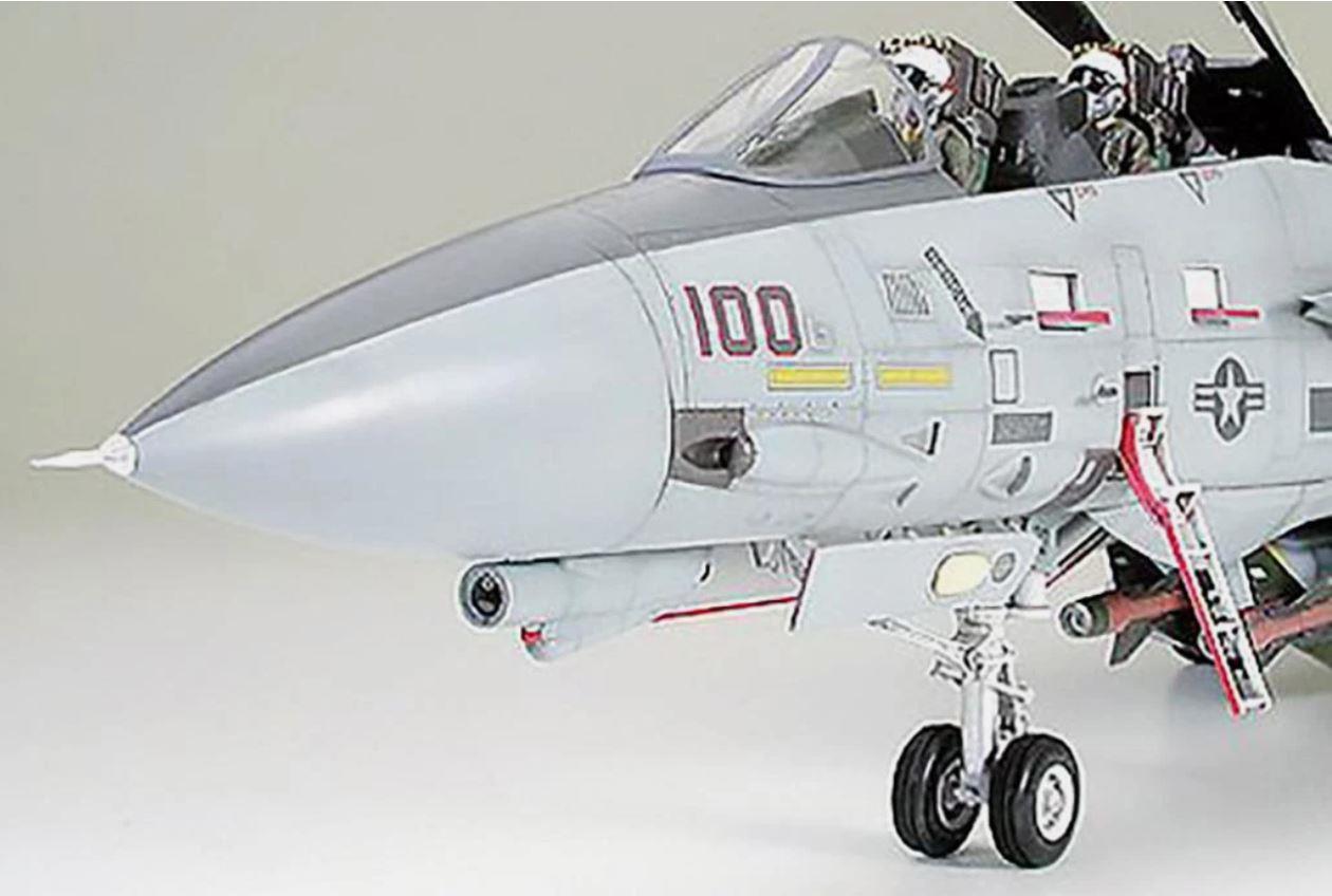 TAMIYA 60313 1/32 Scale US Navy F-14A Tomcat Black Knights Aircraft Model Kit