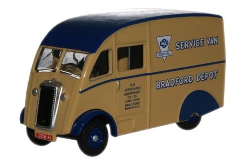 Oxford Diecast 1:76 Scale Commer Q25 - AEC Southall Service