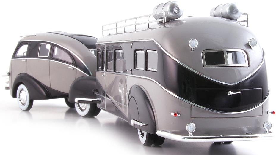 Autocult  1:43rd Scale Zephir Land Yacht Grey/Black