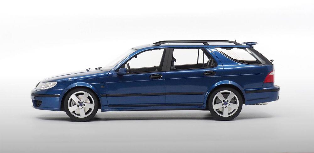 DNA Collectibles 1:18 Scale Saab 9-5 Sportcombi Aero Blue - 2005