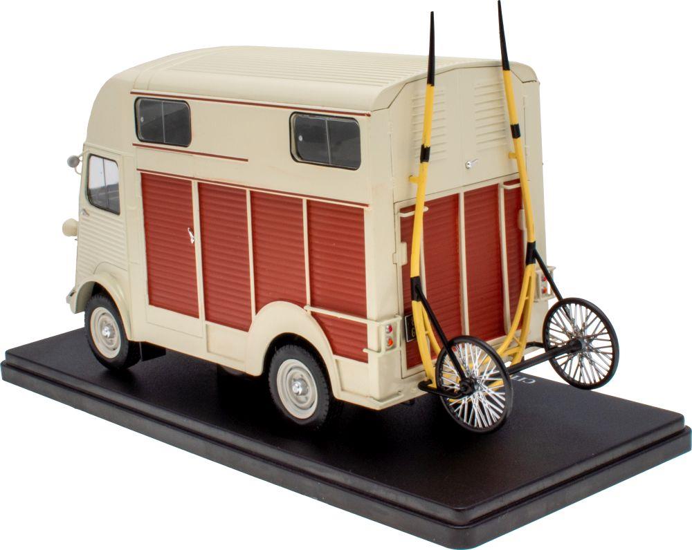 Atlas Editions 1:24 Scale Citroen Type H Version Van Heuliez - 1958 1:24th Scale