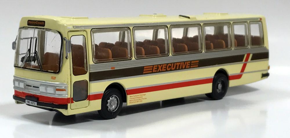 B-T Models 1:76 Scale Ley Leopard Duple - WYPTE Metrocoach(1537)