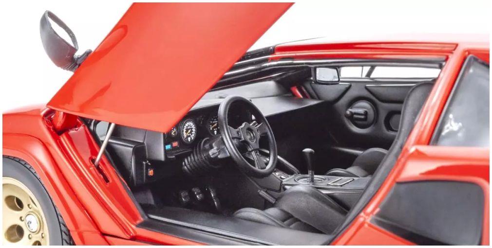 Kyosho  1:18th Scale Lamborghini Countach LP5000 Quattrovalvole Red
