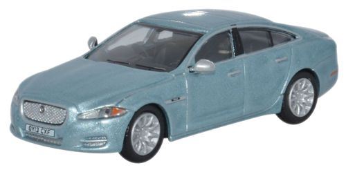 Oxford Diecast 1:76 Scale Jaguar XJ - Crystal Blue