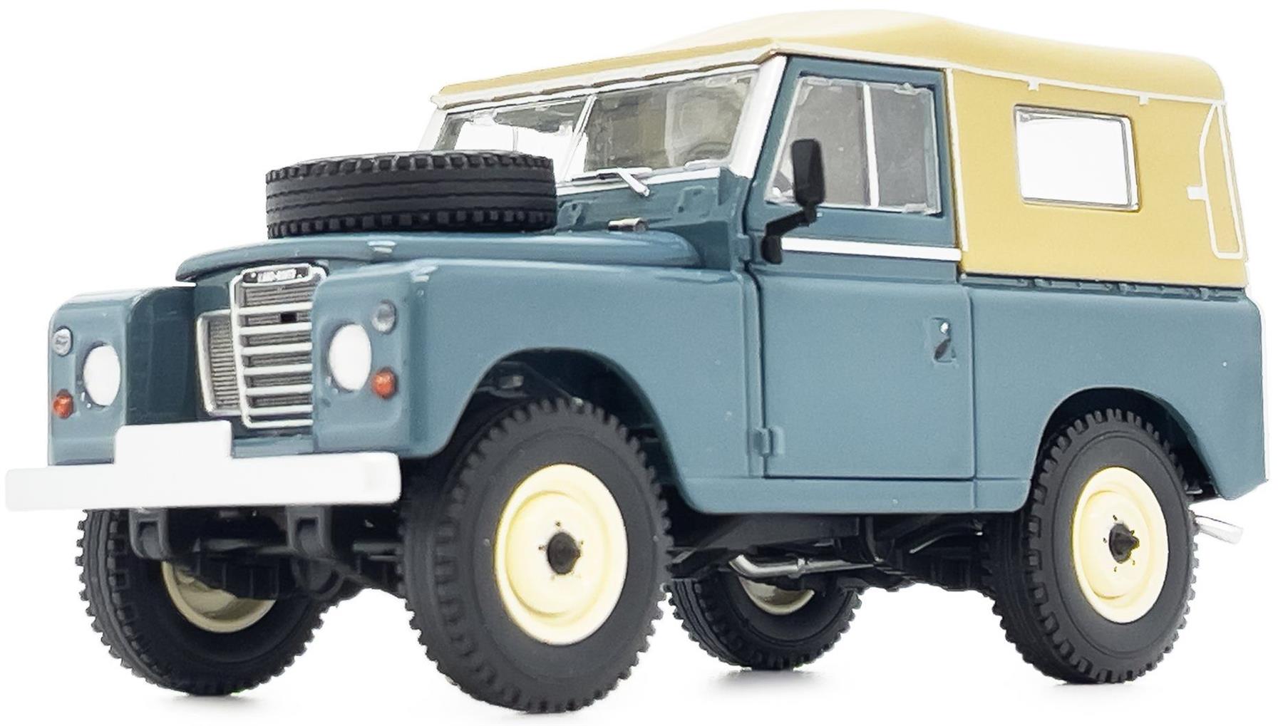 Marge Farm Models 1:32nd Scale Land Rover Series 3 88 Softtop Marine Blue