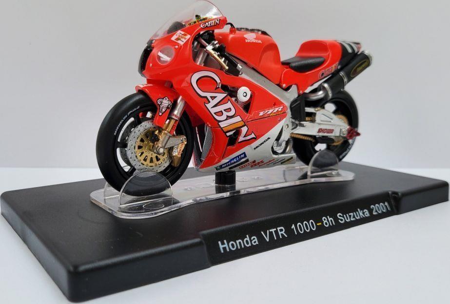 Atlas Editions 1:18 Scale Honda VTR 1000 2001 Rossi #11 Valentino Rossi Collection in 1:18