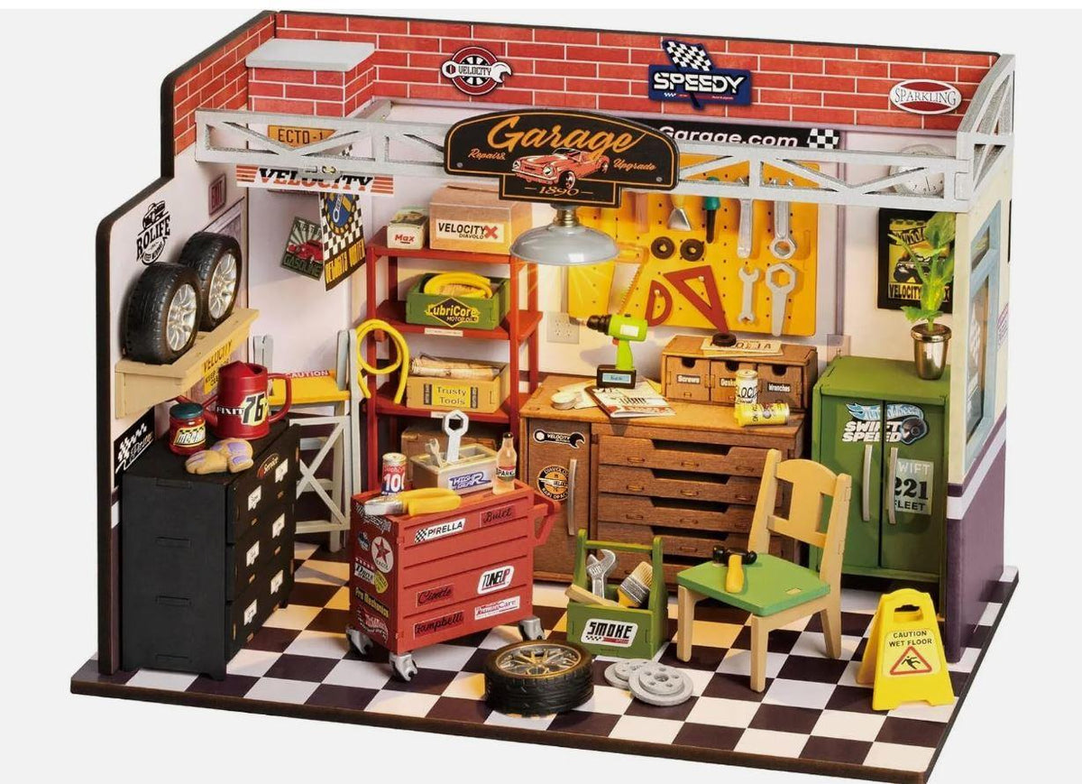 Rolife 3D DIY Wooden LED Garage Workshop Tiny House Decorative Craft Gift DG165