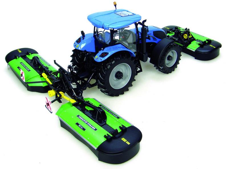Universal Hobbies 1:32 Scale Deutz Front & Rear Mower Set