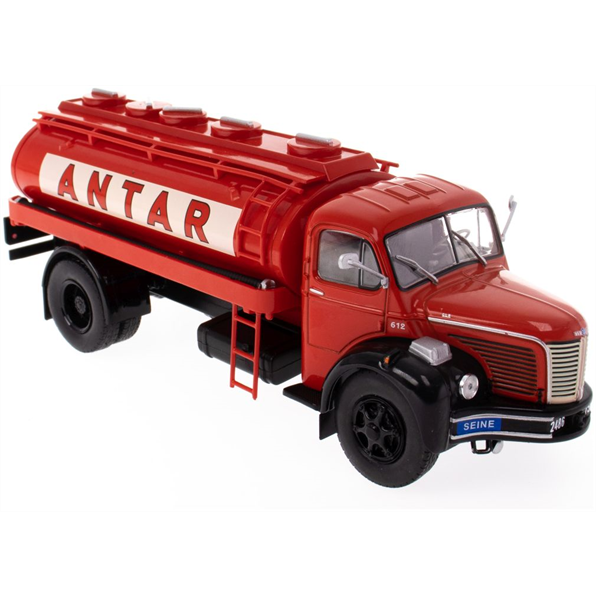 Atlas Editions 1:43 Scale Berliet GLR 8R Citerne Antar Berliet Trucks Collection
