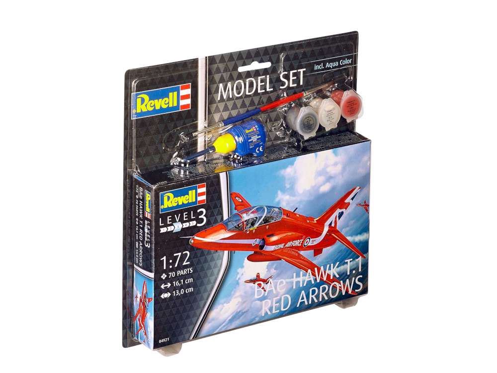 Revell 1:72 Scale BAe Hawk T.1 'Red Arrows' 'Model Set'