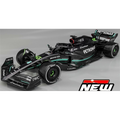 Burago 1:24 Scale Mercedes F1 W14 #63 George Russell - W/Case + Figure
