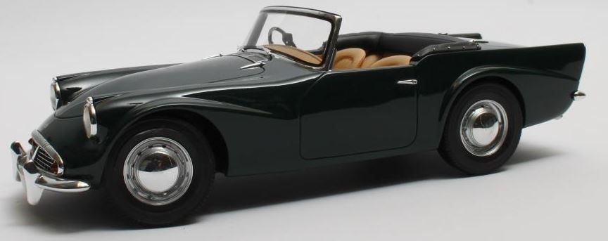Cult 1:18 Scale Daimler SP250 Dart Green 59-64