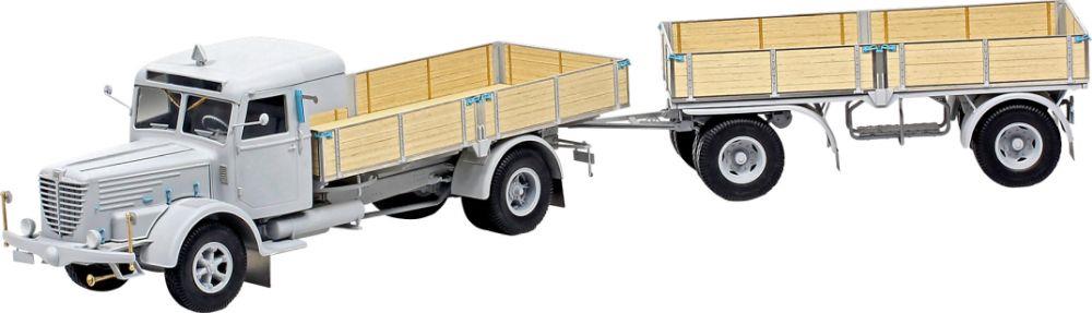 Revell 1:24 Scale Bussing 8000 S 13 w/Trailer 'Platinum Edition'