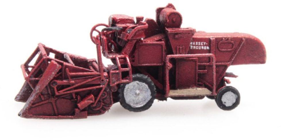 Artitec Z Scale Combine MF 830 1:220 Ready-Made, Painted