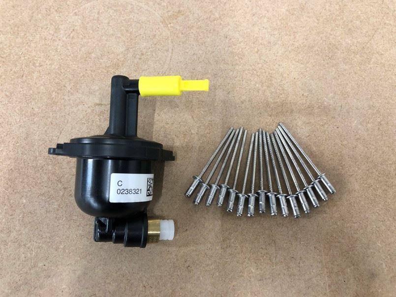 Land Rover Defender  2020 Onwards Air Suspension Compressor Chamber LR140035