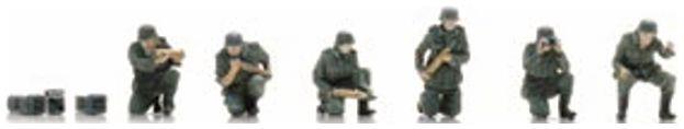 Artitec 1:87 Scale PAK Crew in Action (x6) (WM) Ready