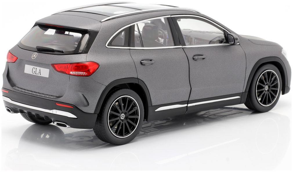 Dealer Model 1:18 Scale Mercedes GLA-Class (H247) 2020 Mountain Grey 1:18 - Z-Models
