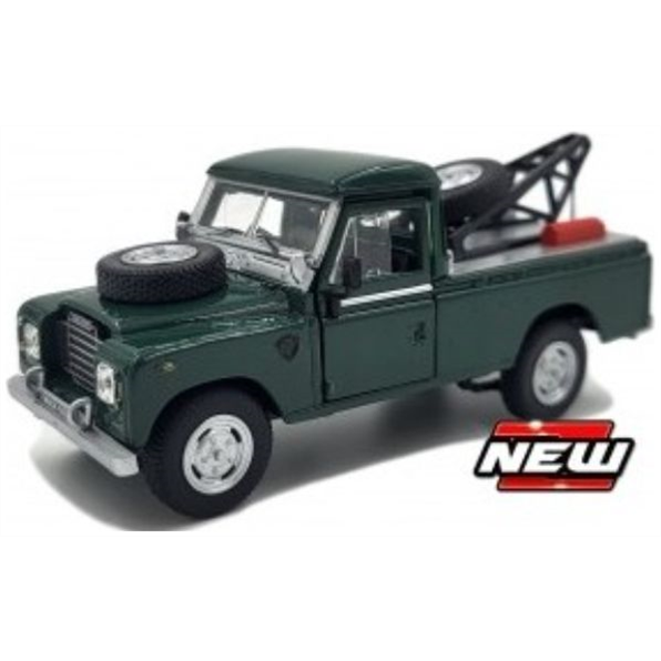 Cararam 1:43 Scale Land Rover Series III Pickup Tow Truck Green