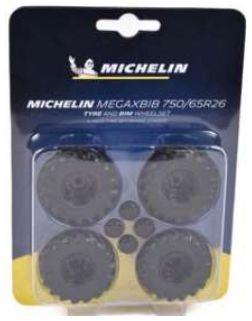 AT Collections 1:32nd Scale Michelin Mega Xbib
750/560-R26 Tyre Rim Set