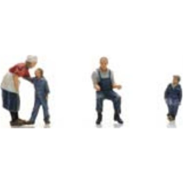 Artitec 1:87 Scale Farmer Family (3x) Ready Made Painted
