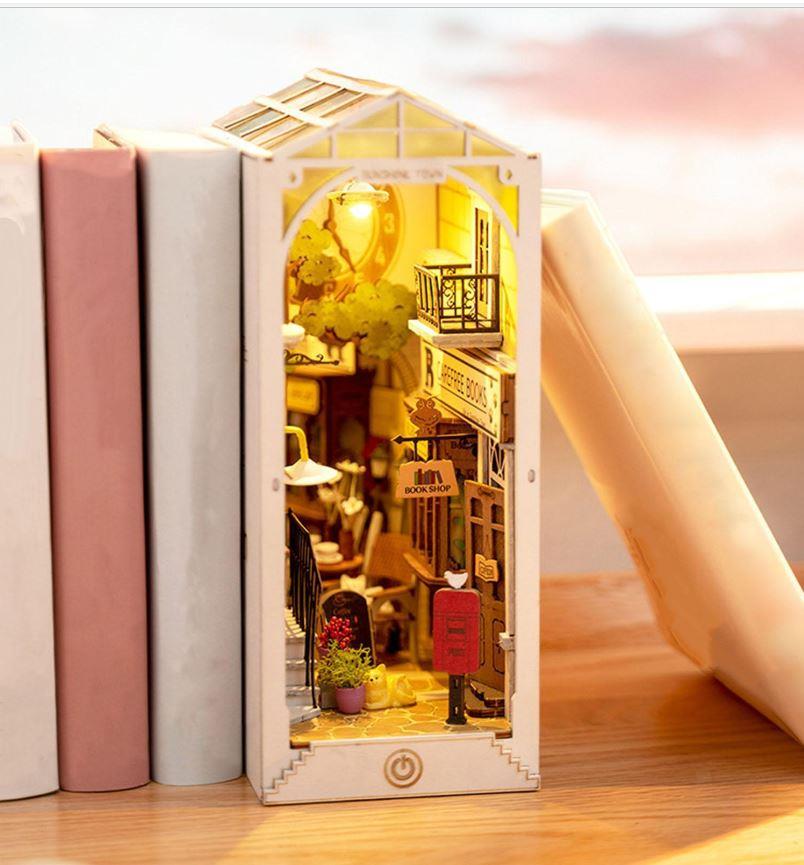 Rolife TGB02 Sunshine Town 3D Wooden DIY Miniature House Book Nook