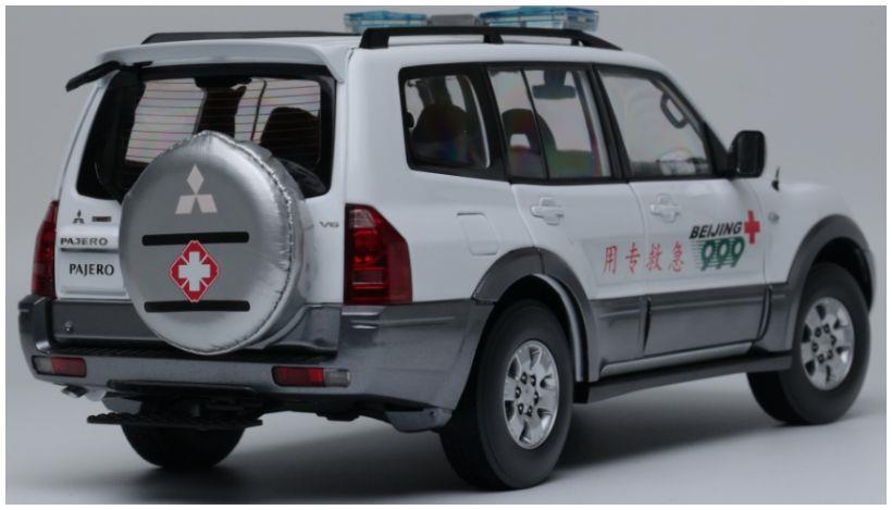 Sun Star 1:18th Scale Mitsubishi Pajero V73
Beijing Red Cross Rescue Service Centre
