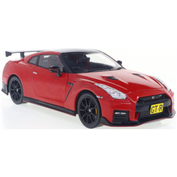 Whitebox 1:24 Scale Nissan GT-R Nismo Red
