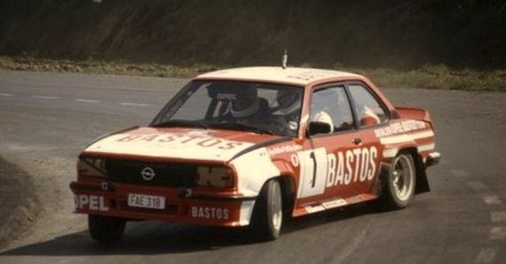 Sunstar 1:18 Scale Opel Ascona 400 Circuit des Ardennes 1983 G.Colsoul/A.Lopes