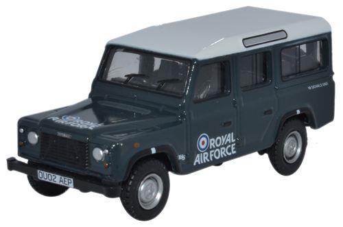 Oxford Diecast 1:76 Scale Land Rover Defender SW - RAF