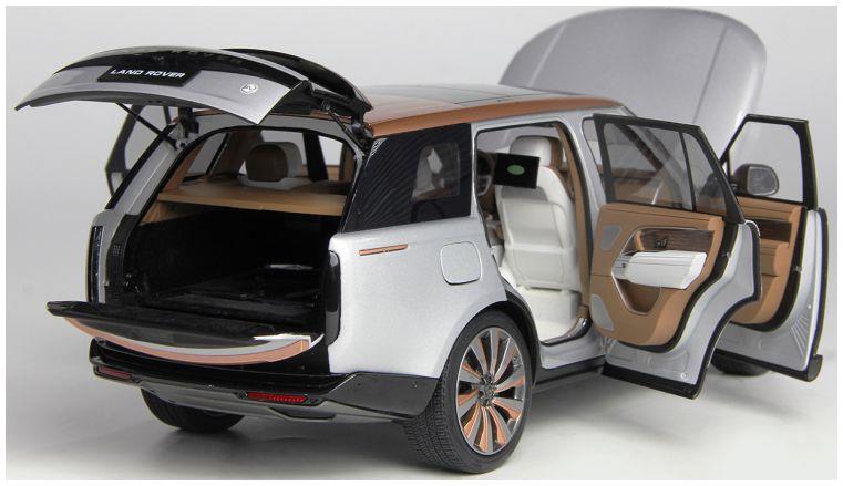 LCD Model 1:18 Scale Land Rover Range Rover SV Serenity Silver 2022