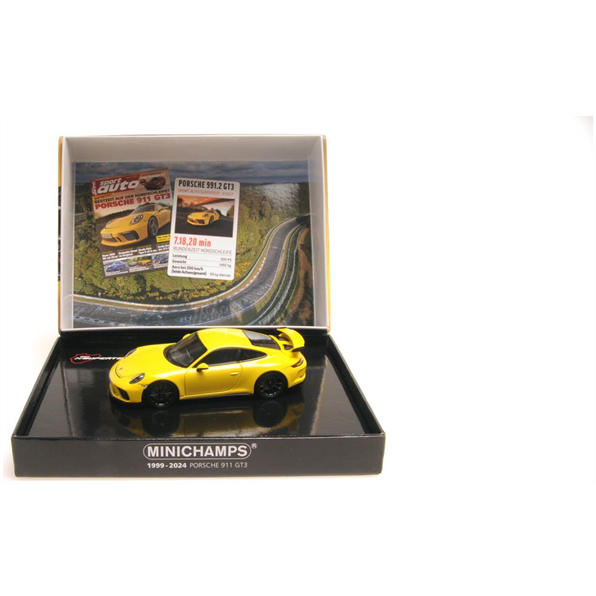 Minichamps 1:43 Scale Porsche 911 Gt3 2017, Yellow, Sport Auto