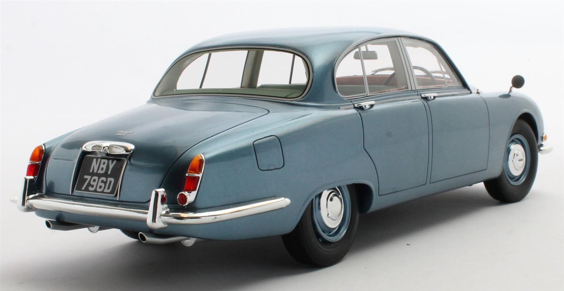 Cult 1:18 Scale Jaguar S-Type Opalescent Blue 1965 (Ltd Edition 96pcs)
