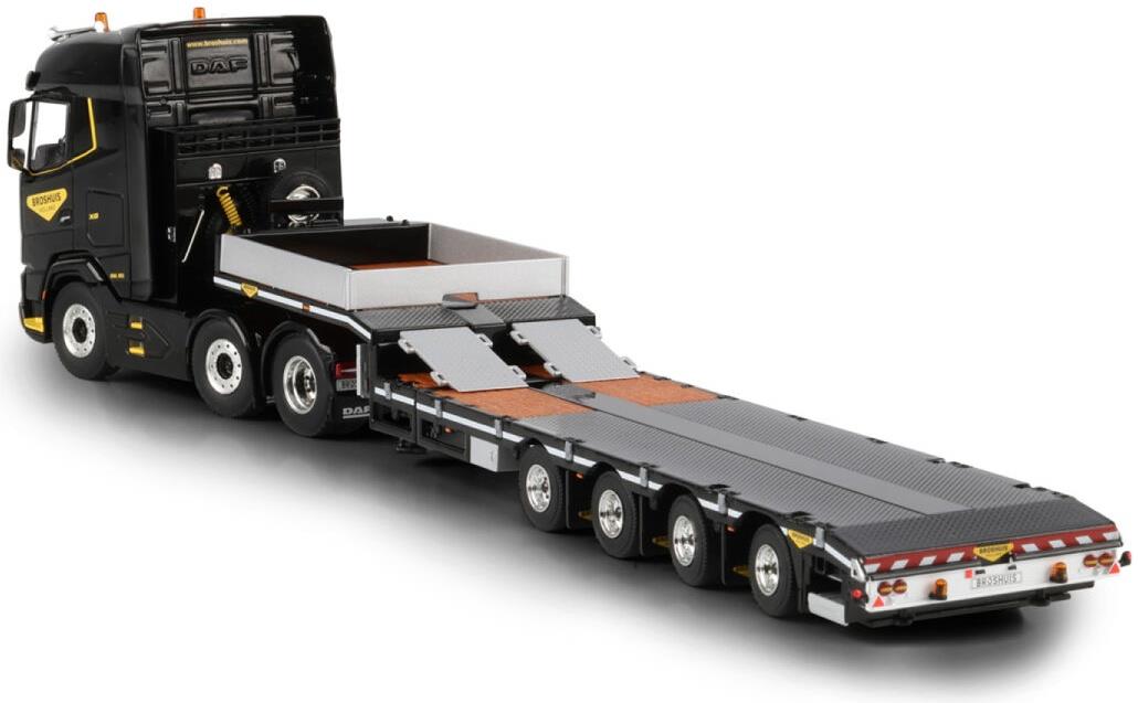 WSI  1:50th Scale DAF XG MY25 6x2 Twin Steer Semi Low Loader 4 Axle
