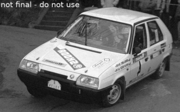 IXO 1:43 Scale Skoda Favorit 136 L #4 Rallye Valasskaa Zima 1989 L.Krecek/M.Borivoj