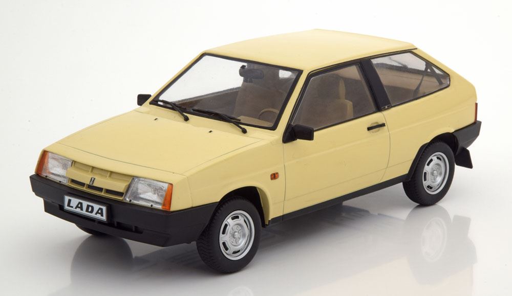 Kk Scale 1:18 Scale Lada Samara 1984 cream Limited Edition 500 pcs