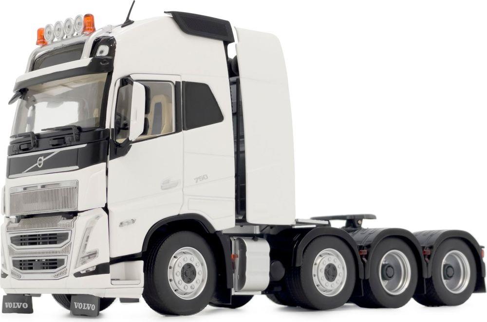 Marge Farm Models 1:32nd Scale Volvo FH5 8x4 Clear White