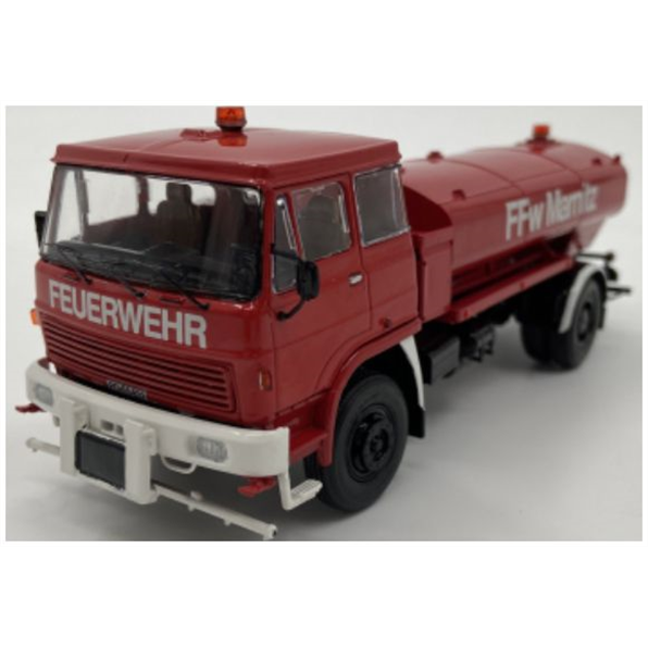 Premium Classixxs 1:43 Scale LIAZ 100.850 SA 8 Red FF Marnitz