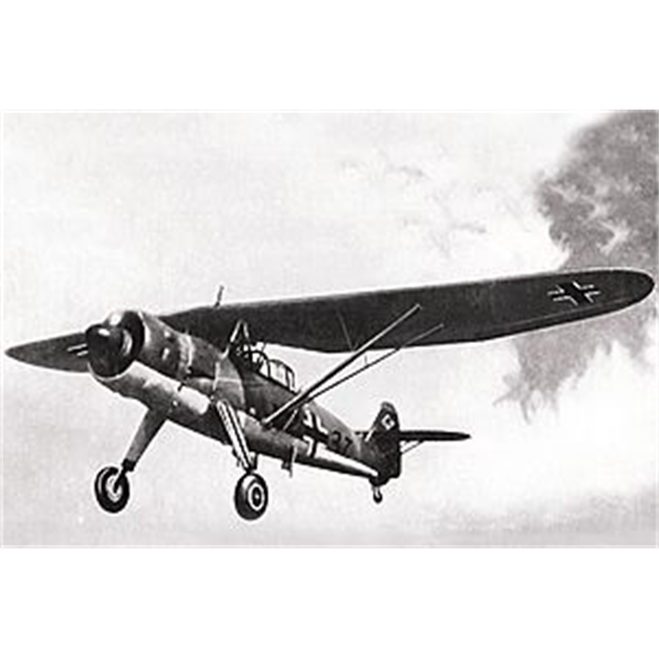 Zvesda 1:144 Scale Henschel 126B