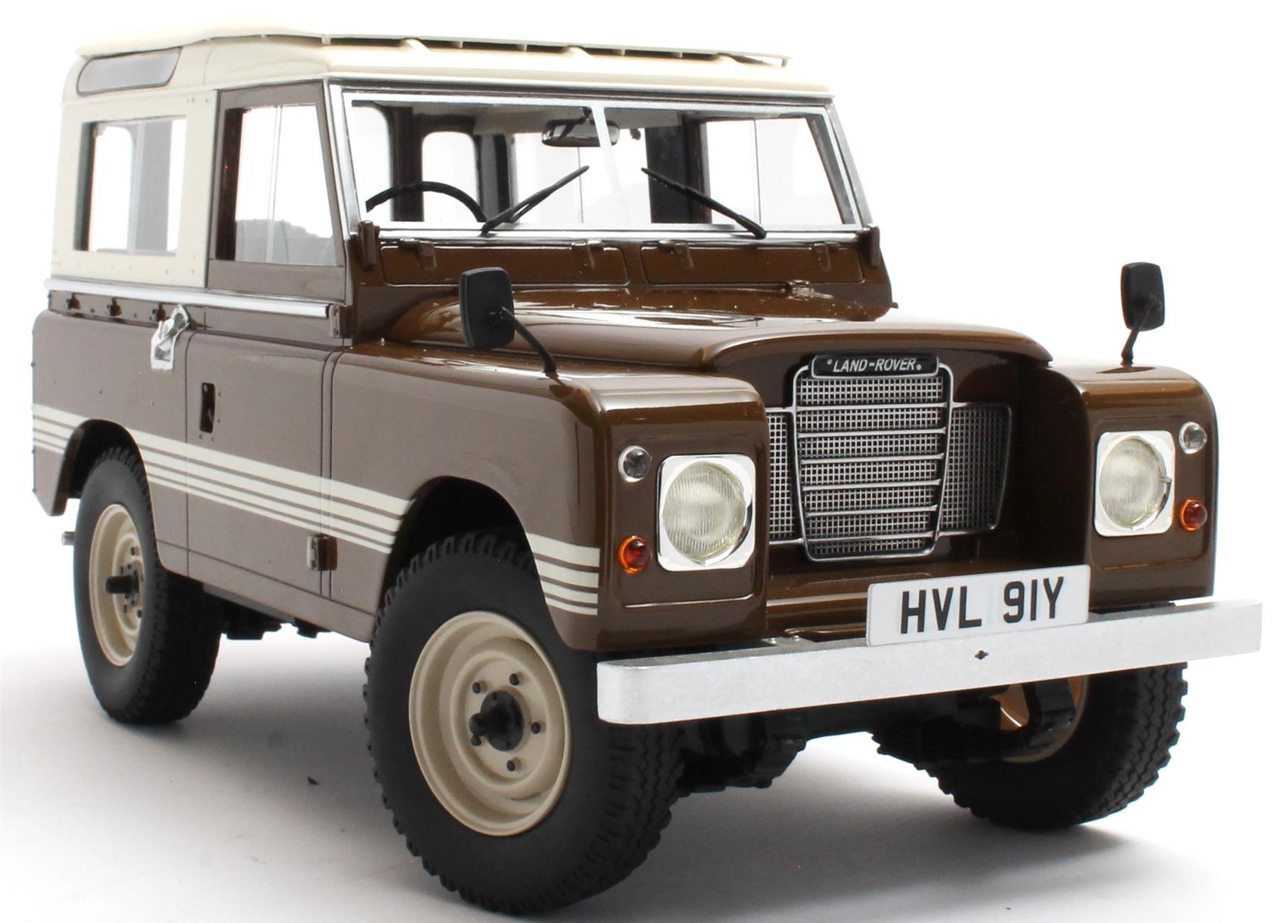 Cult 1:18 Scale Land Rover 88 Series III - Russet Brown County - 1978 - 100pcs Ltd Edition