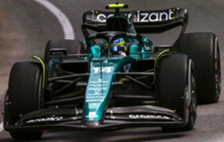 Spark 1:18 Scale Aston Martin AMR23 #14 Aramco Cognizant F1 2nd Canada GP 2023 F.Alonso w/Pit Board