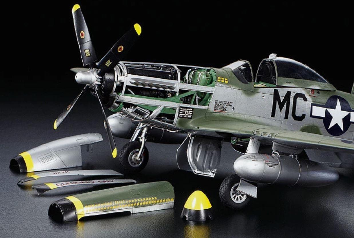Tamiya 60322 1/32 Scale USAAF P-51D Mustang Model Aircraft Kit