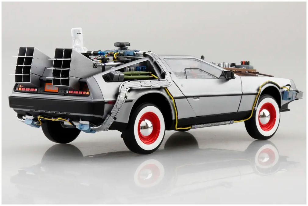 Aoshima  1:24th Scale Time Machine 'Back To The Future Part 3'