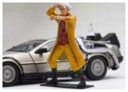 Triple 9 1:24 Scale Back to the Future Dr. Emmett Brown Figure