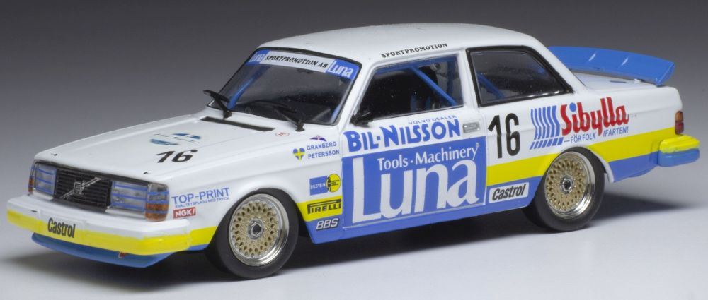 IXO 1:43 Scale Volvo 240 #16 ETCC Monza 1984 U.Granberg/ G.Petersson
