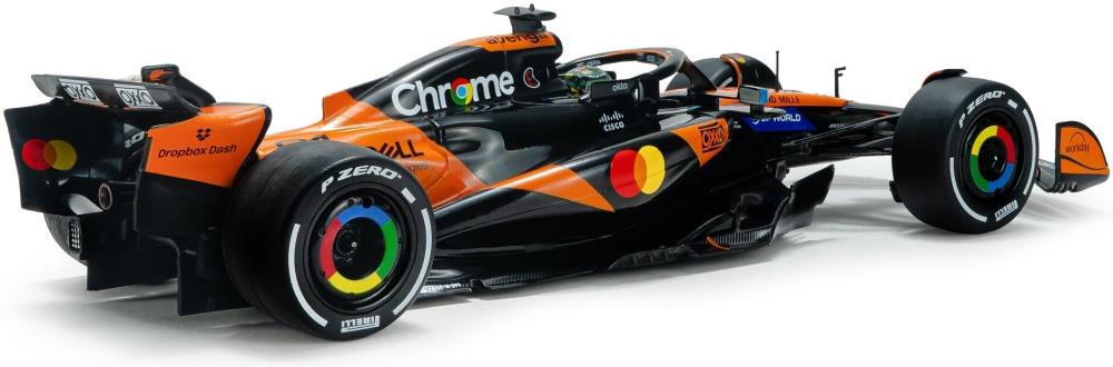 Solido  1:18th Scale McLaren MCL39 Orange O.Piastri #81 GP China 2025