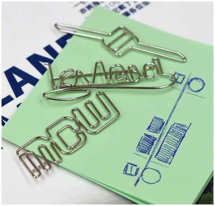 Model 1  Scale Paper Clips Bus Badge (The 90s Series) 9pcs